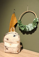 Load image into Gallery viewer, Backpack Sweet Cuddles Heli