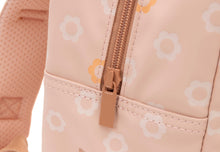 Load image into Gallery viewer, Backpack Flower