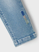 Load image into Gallery viewer, Jeans Feeling Cool