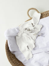 Load image into Gallery viewer, Bolero Knit