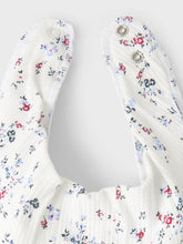 Load image into Gallery viewer, Bib Scarf Flowers, 2 colors