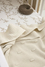 Load image into Gallery viewer, Blanket 75*100 Knots Soft Sand