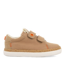 Load image into Gallery viewer, Sneaker Raffia