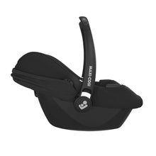 Load image into Gallery viewer, Carseat Infant Cabriofix I-SIZE Essential Black (birth - 12 M)