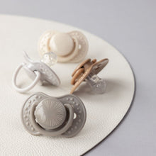 Load image into Gallery viewer, Pacifier Dynamic 0-3 months Harmony