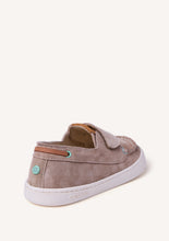 Load image into Gallery viewer, Barefoot Boat Shoes Sand & Navy