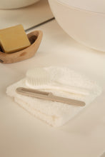 Load image into Gallery viewer, Brush & Comb Set White
