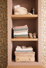 Load image into Gallery viewer, Hooded Towel Sea green