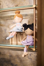 Load image into Gallery viewer, Cuddle Doll Daisy