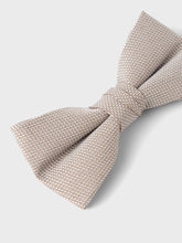 Load image into Gallery viewer, Bowtie Fungi