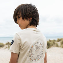 Load image into Gallery viewer, Shirt The World is Yours