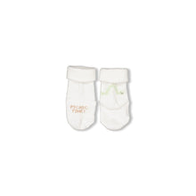 Load image into Gallery viewer, Socks Picnic Party