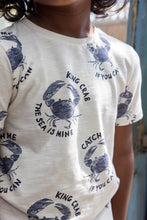 Load image into Gallery viewer, Shirt AOP Catch Me If You Can