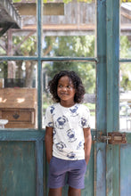 Load image into Gallery viewer, Shirt AOP Catch Me If You Can