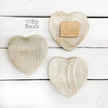 Load image into Gallery viewer, Bowl Wood Heart, 2 colors