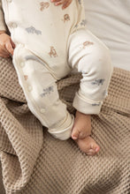 Load image into Gallery viewer, Suit with Hat Giftset Animals