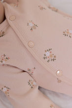 Load image into Gallery viewer, Suit with Cover Foot Flowers