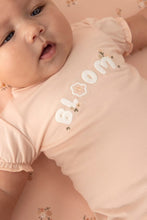 Load image into Gallery viewer, Shirt Bloom With Love
