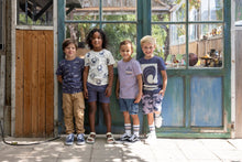 Load image into Gallery viewer, Shirt AOP Catch Me If You Can