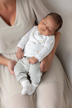 Load image into Gallery viewer, Pants Picnic Party