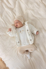 Load image into Gallery viewer, Shirt Longsleeve Special Delivery