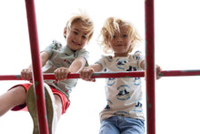 Load image into Gallery viewer, Short The Good Life Red