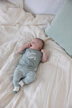 Load image into Gallery viewer, Shirt Turtelly Cool