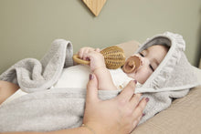 Load image into Gallery viewer, Hooded Towel Terry Ruffle Greige