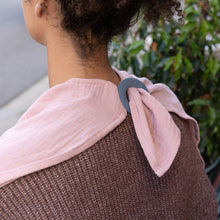Load image into Gallery viewer, Nursing Cape Mom'n Play Pink