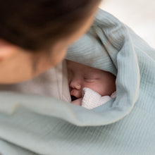 Load image into Gallery viewer, Nursing Cape Mom'n Play Green