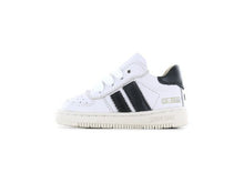 Load image into Gallery viewer, Flex Sneaker White/Black - Extreme Flex®