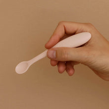 Load image into Gallery viewer, Weaning spoons for baby food, 3 colors