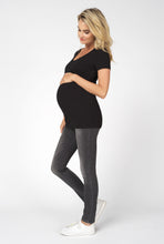 Load image into Gallery viewer, Maternity Shirt Round Neck, 2 colors