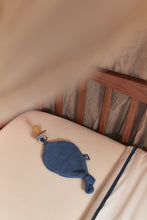 Load image into Gallery viewer, Pacifier Cloth Leaf Jeans Blue