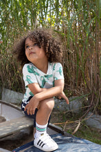 Load image into Gallery viewer, Sock Indigo Island