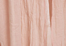 Load image into Gallery viewer, Bed Veil Vintage Wild Rose
