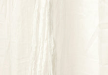 Load image into Gallery viewer, Mosquitonet Vintage Ivory

