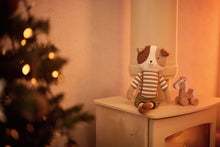 Load image into Gallery viewer, Cuddle Dog Mick
