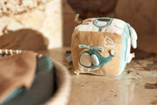 Load image into Gallery viewer, Activity Toy Cube On the Go
