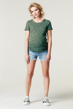 Load image into Gallery viewer, Maternity Jeans Short Light Blue
