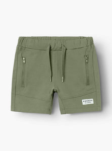 Short Kindness is Cool, 2 colors