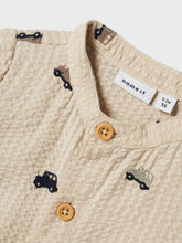 Load image into Gallery viewer, Blouse Car
