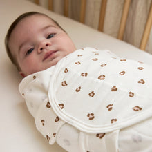 Load image into Gallery viewer, Wrapper Swaddle Mini Panther Soft Pink (0-3 months)
