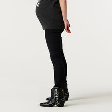 Load image into Gallery viewer, Maternity Jeans Skinny Over the Belly Black Denim
