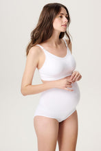 Load image into Gallery viewer, Maternity Lingerie Brief Seamless Sensil® Breeze, 3 colors
