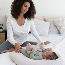 Load image into Gallery viewer, Nursing &amp; Relaxation Pillow Comfy Big Tetra Almond

