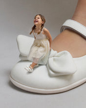Load image into Gallery viewer, Barefoot Ballerina Mary Jane Bow Pink &amp; White
