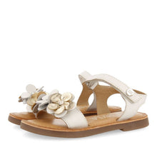 Load image into Gallery viewer, Sandals Leather Floral White
