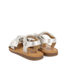 Load image into Gallery viewer, Sandals Bow Silver
