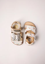 Load image into Gallery viewer, Barefoot Sandal Butterfly Gold and White
